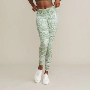 Niyama Sol - MAUI BAREFOOT LEGGING - Size L - Only Worn a few times!